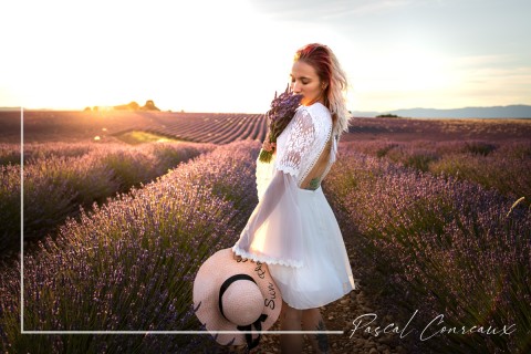 Séance photos modèle du coté de Valensole