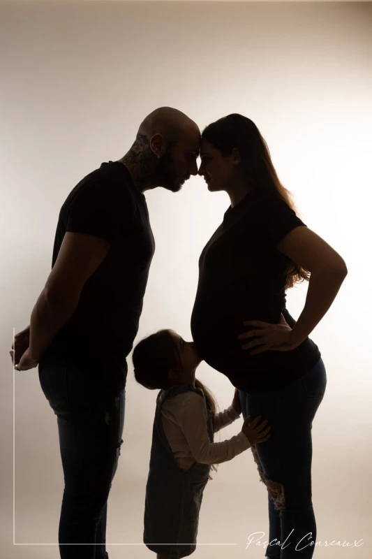 Photographe grossesse femme enceinte &agrave; Cadolive Bouches du Rh&ocirc;ne 13 