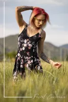 img 0019rs photographe pro shooting femme champs ble provence aix en provence