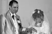 Reportage Photos de mariage : les mari&eacute;s &agrave; l'&eacute;glise