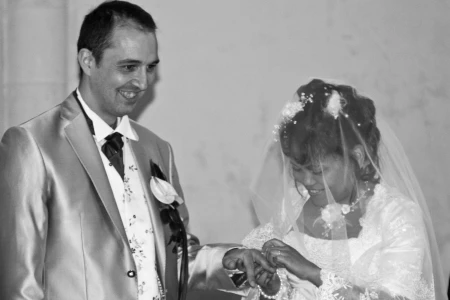 Reportage Photos de mariage : les mariés à l'église