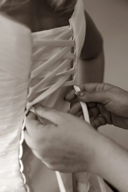 Reportage Photos de mariage : les pr&eacute;paratifs de la mari&eacute;e