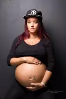 Photographe Grossesse pour femme enceinte dans les Bouches du Rh&ocirc;ne