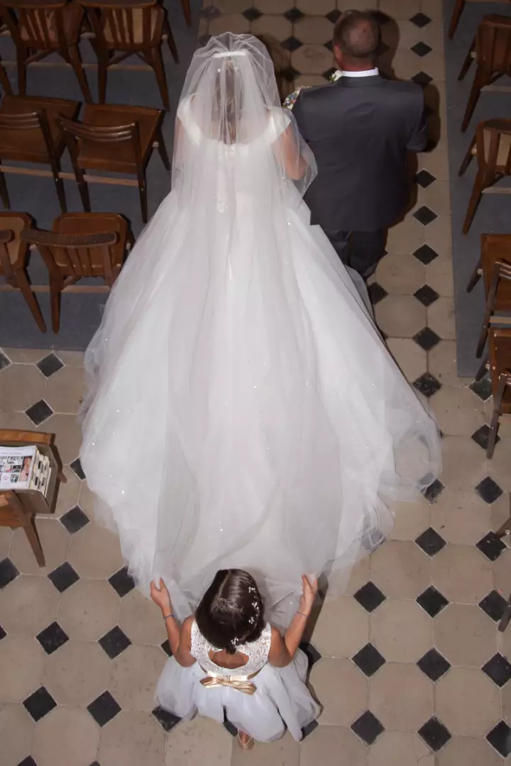 Reportage Photos de mariage : cérémonie religieuse des mariés à l'église