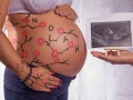 Photographe Grossesse en studio photo pour femme enceinte à Marseille
