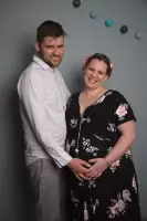 Photographe Grossesse en studio photo pour femme enceinte &agrave; Marseille