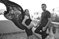 Photographe Grossesse en studio photo pour femme enceinte à Marseille