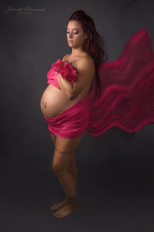 Photographe Grossesse pour femme enceinte dans les Bouches du Rh&ocirc;ne