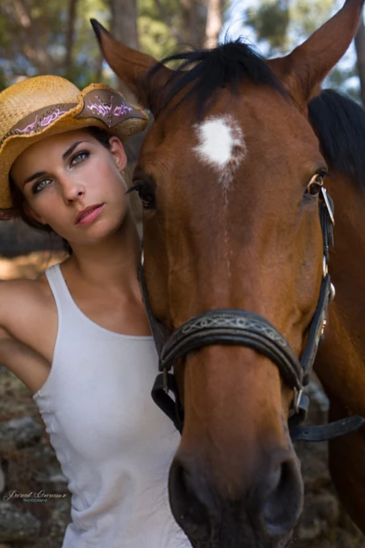 Photographe Shooting photo &eacute;questre femme &agrave; Marseille & Aix en Provence Bouches du Rh&ocirc;ne 13