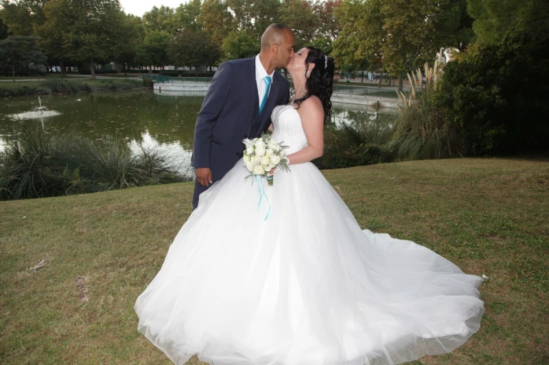 Photographe de mariage - s&eacute;ance photos couple &agrave; Salon de Provence