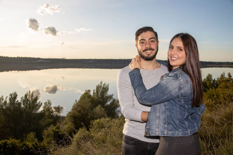 Photographe S&eacute;ance photo couple en bord de mer &agrave; Martigues