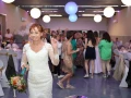 img reportage photographe mariage soiree dansante salle cottage saint victoret lancer bouquet