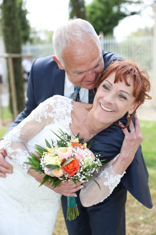 Photographe de mariage - s&eacute;ance photos couple &agrave; Marignane