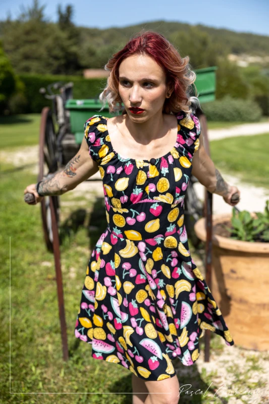 Photographe Shooting Femme Fleurs Vaucluse 84 &agrave; Rognes