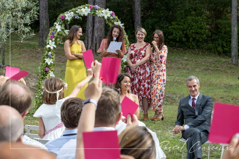 Photographe de mariage &agrave; Simiane Collongue