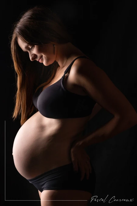 img 1243 web 1024 photographe femme enceinte aix en provence
