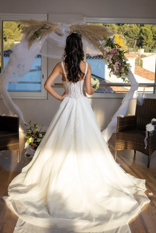 photographe mariage robes de mariage fleur Bouches du rhone 13 Marseille Aix en Provence