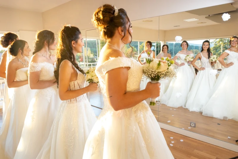 photographe mariage robes de mariage fleur Bouches du rhone 13 Marseille Aix en Provence