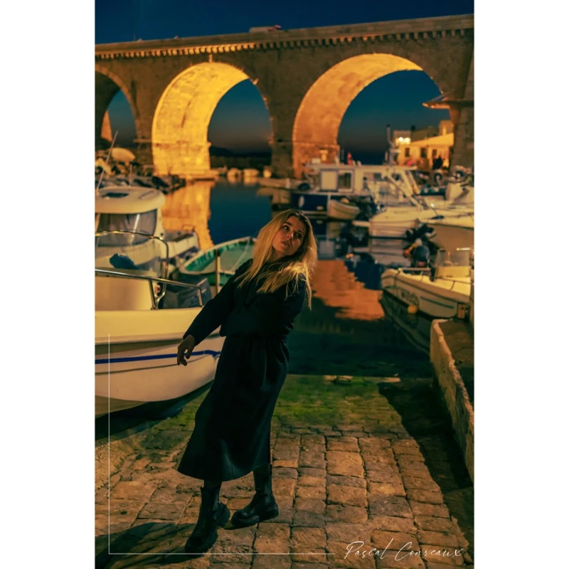 Photographe Shooting Femme Vallon des Auffes &agrave; Marseille Bouches du Rh&ocirc;ne 13