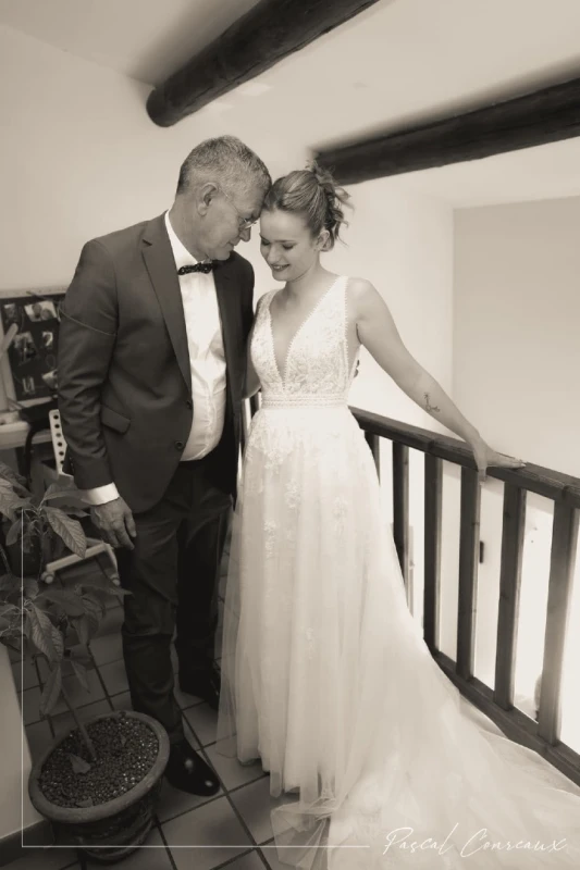 Photographe de mariage - les pr&eacute;paratifs - Moments de la future mari&eacute;e &agrave; Gardanne