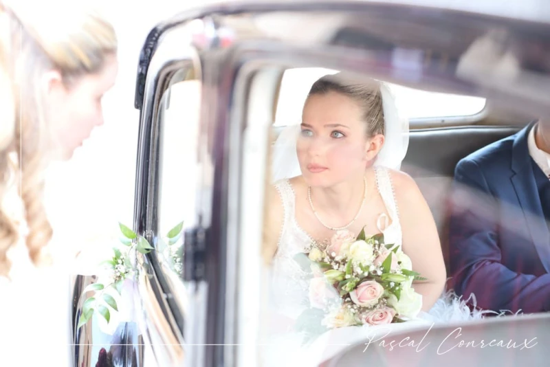 Photographe de mariage - la mari&eacute;e &agrave; l'&eacute;glise &agrave; Gardanne