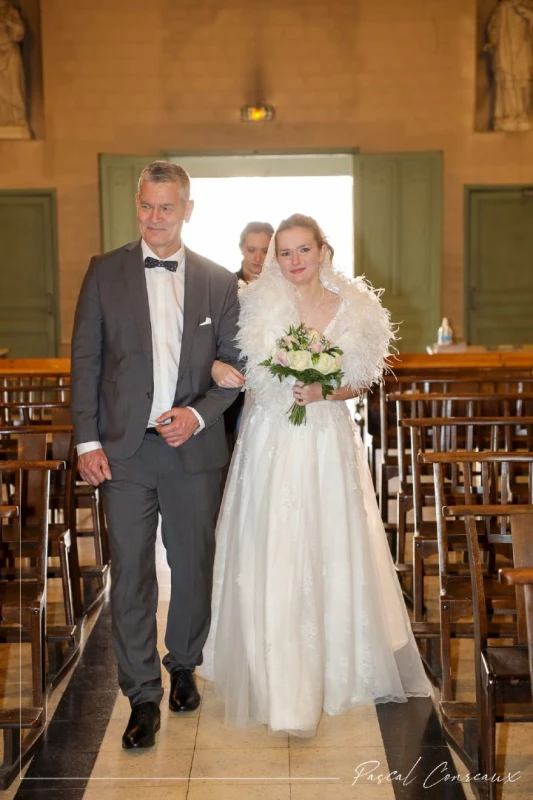 Photographe de mariage - la mari&eacute;e &agrave; l'&eacute;glise &agrave; Gardanne