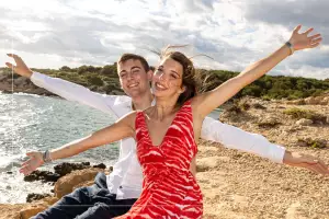 Photographe Shooting Couple &agrave; Carry Le Rouet Bouches du Rh&ocirc;ne 13 en bord de mer