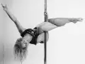 Photographe Shooting Pole Dance dans votre &eacute;cole de poledance en Provence