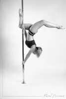 Photographe Shooting Pole Dance dans votre &eacute;cole de poledance en Provence
