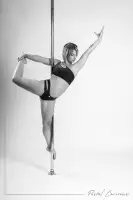 Photographe Shooting Pole Dance dans votre &eacute;cole de poledance en Provence