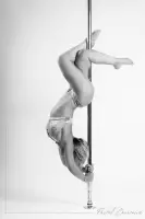 Photographe Shooting Pole Dance dans votre &eacute;cole de poledance en Provence