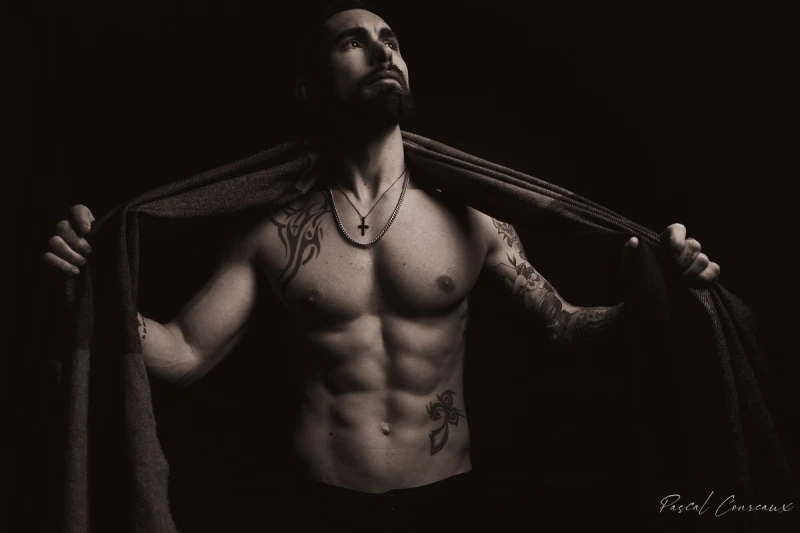 Photographe Shooting photo book homme &agrave; Marseille & Aix en Provence Bouches du Rh&ocirc;ne 13