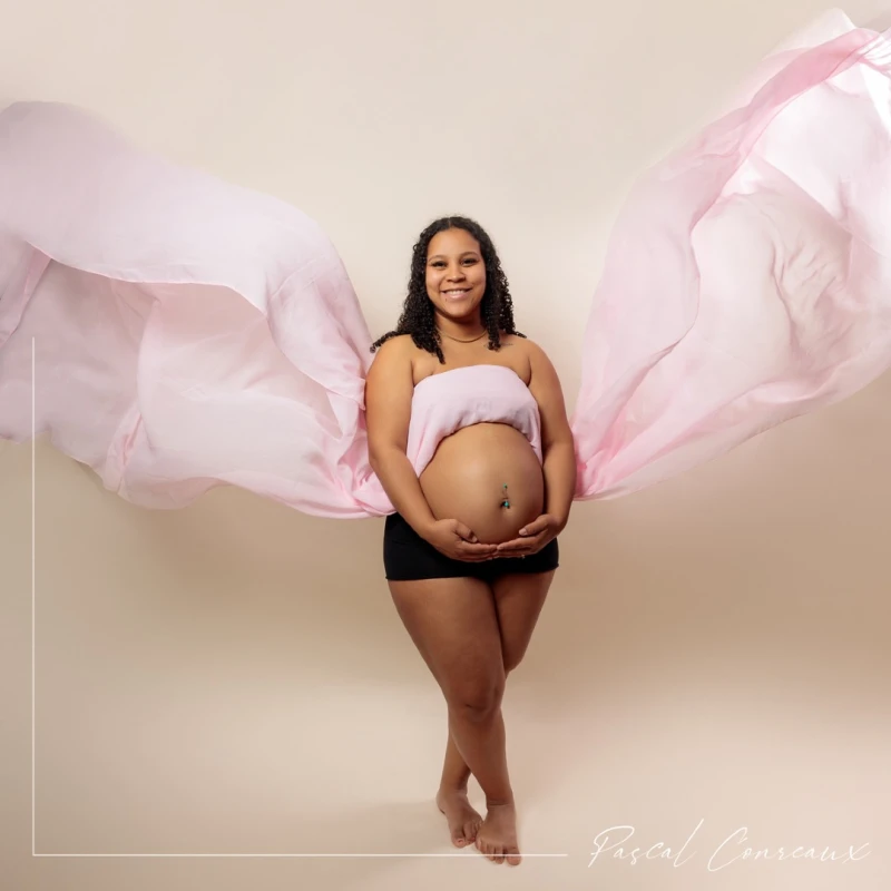 Photographe grossesse femme enceinte &agrave; Cadolive Bouches du Rh&ocirc;ne 13 