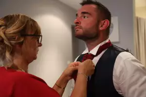 Reportage Photos de mariage : les pr&eacute;paratifs du mari&eacute;