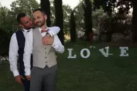Reportage Photos de mariage : photos de couple mari&eacute;s &agrave; la Bastide de Venelles