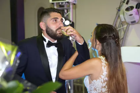 photographe mariage armenien le mas des aureliens pourrieres 2350