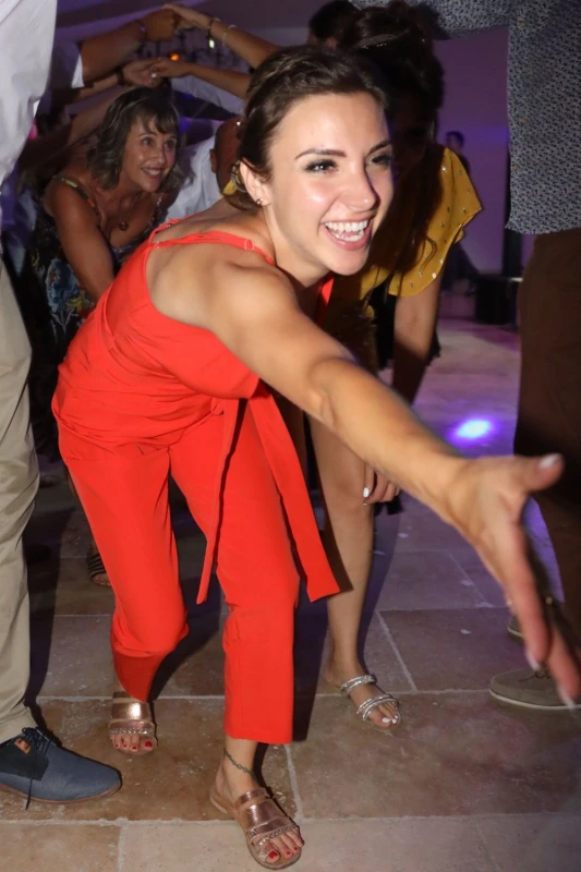 photographe mariage armenien le mas des aureliens pourrieres photos soiree dansante 2021