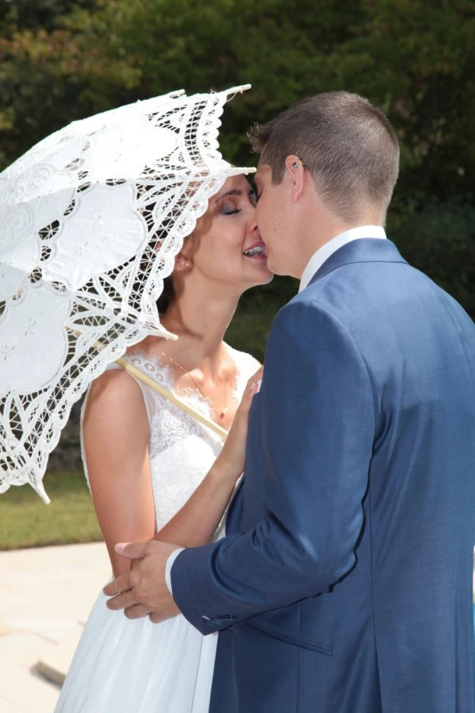 Reportage Photos de mariage : la d&eacute;couverte des mari&eacute;s