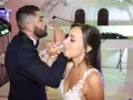 photographe mariage champagne vin d'honneur mari&eacute;s Bouches du rhone 13