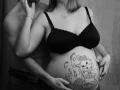 Photographe Grossesse en studio photo pour femme enceinte à Marseille