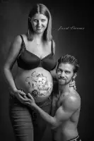 Photographe Grossesse en studio photo pour femme enceinte &agrave; Cadolive