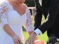 Reportage Photos de mariage : c&eacute;r&eacute;monie la&iuml;que des mari&eacute;s au moulin de l'Arc &agrave; Rousset