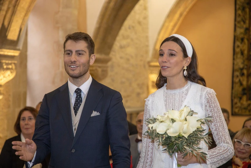 Reportage Photos de mariage : les mari&eacute;s dans la mairie d'Aix-en-Provence