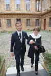 Reportage Photos de mariage : l'arriv&eacute;e &agrave; la mairie d'Aix-en-Provence des mari&eacute;s