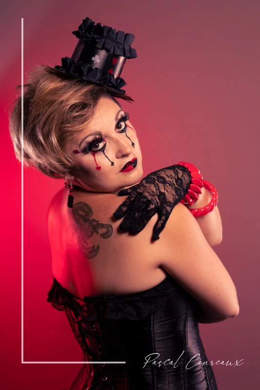Photographe pour s&eacute;ance photos artistique en studio &agrave; Cadolive