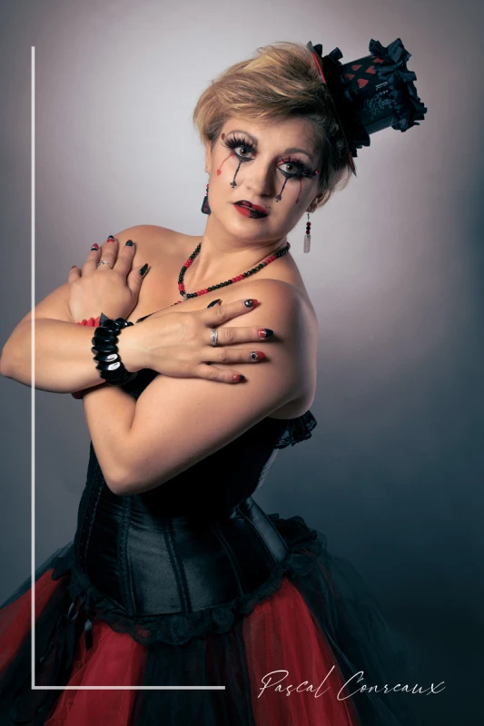 Photographe pour s&eacute;ance photos artistique en studio &agrave; Cadolive
