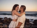 Photographe pour s&eacute;ance photos couple en ext&eacute;rieur en bord de mer