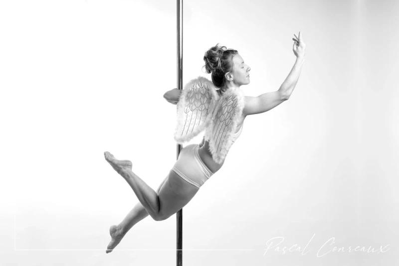 Photographe Studio Photo Pole Dance &agrave; Peypin